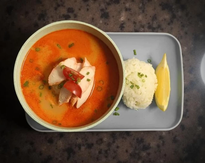 Том ям с курицей