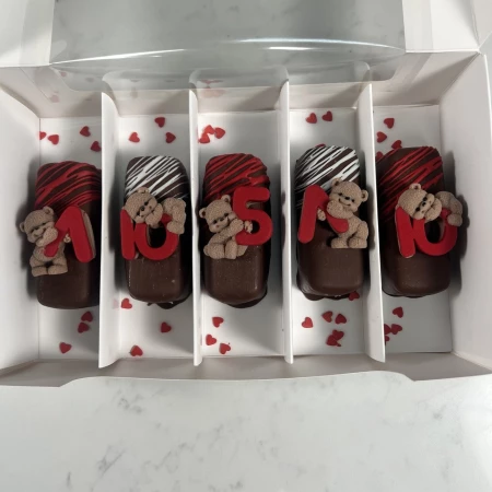 Набор творожных сырков к 14 февраля