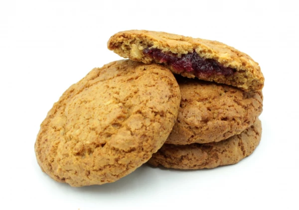 Печенье овсяное с начинкой черной смородины