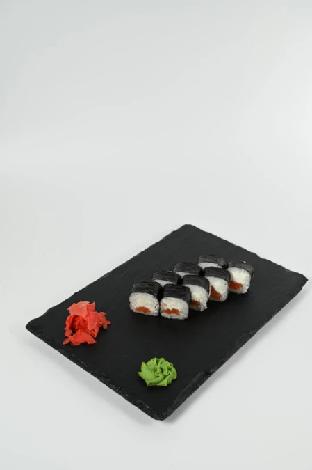 Лосось с творожным сыром