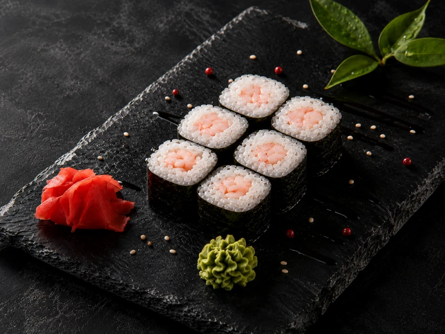 Маки с креветкой  