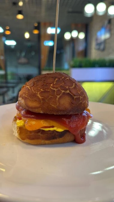 Бургер Юнец