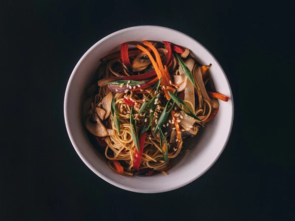 Лапша с овощами 