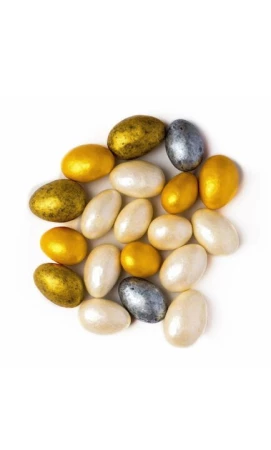 Миндаль в цветном шоколаде (Россия, Москва)