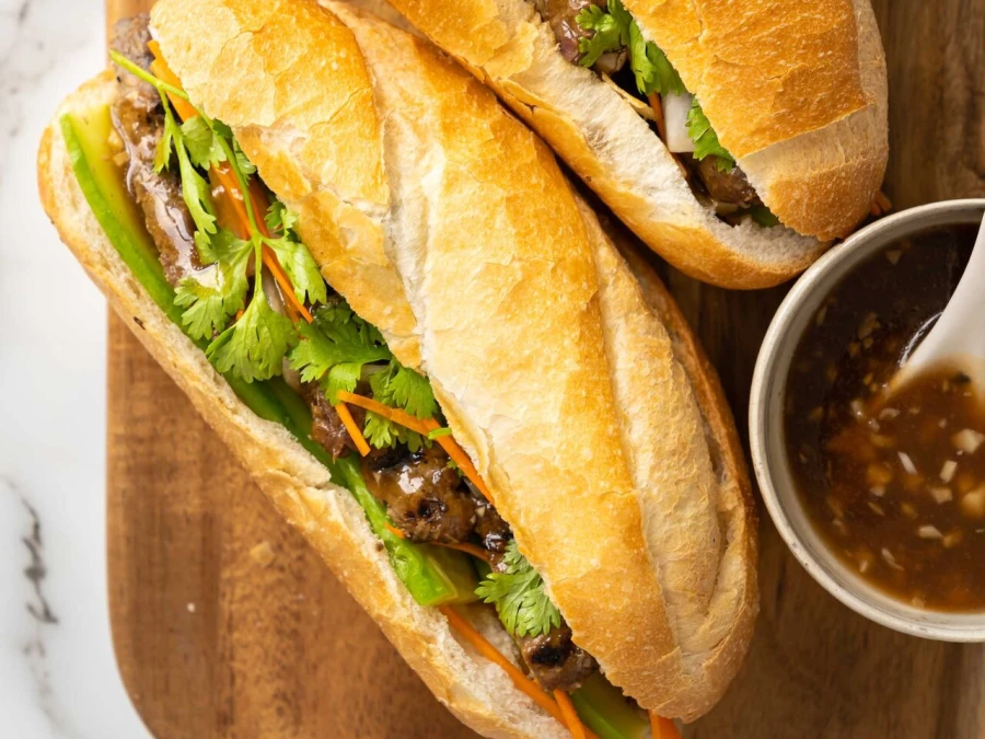 Бань Ми (ЛЭН)