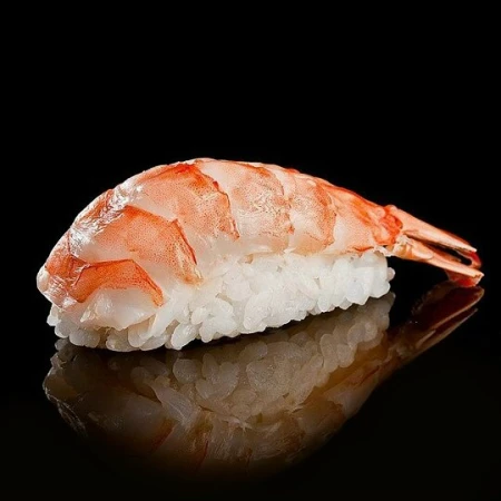 Суши с креветкой