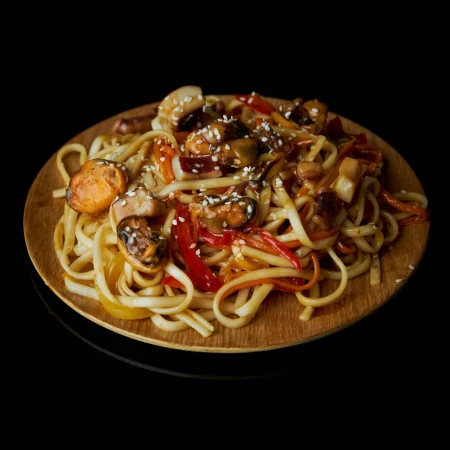 Удон с морепродуктами