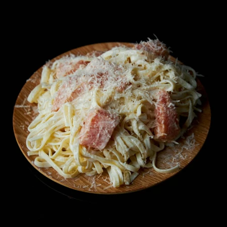 Паста Феттучини с семгой