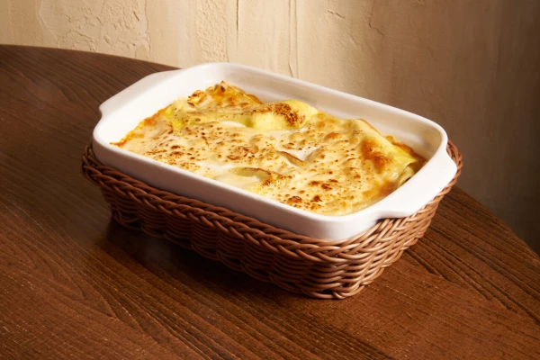 Лазанья сливочная с беконом и грибами