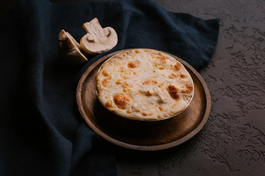 Жульен Эби Хотате .