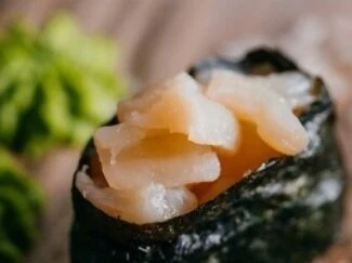 Суши Нори Хотате