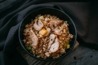 Чахан с курицей.