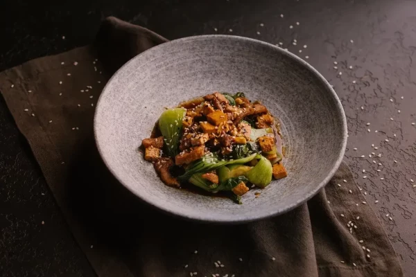 Пак Чой со свининой .