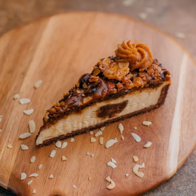 Чизкейк Арахисовый кранч 