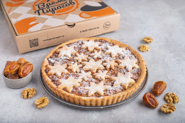 Финиковый тарт с грецким орехом