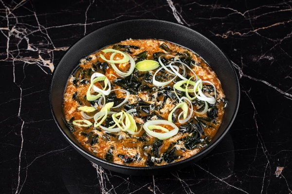 Мисоширо острый с яйцом 