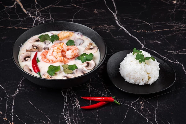 Том Кха с креветкой 