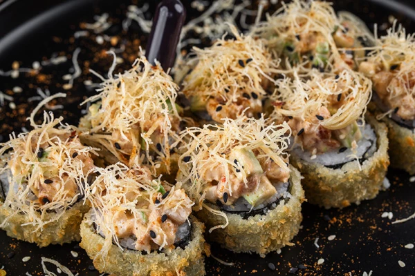 Ролл Темпура Катаифи с угрем