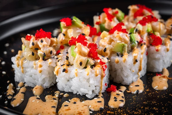 Ролл Тар-тар Гребешок Авокадо