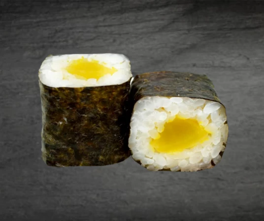 Ролл с такуаном