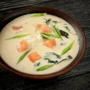 Сливочный суп с лососем
