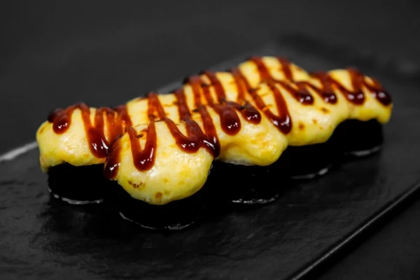 Ролл мадлен запеченный