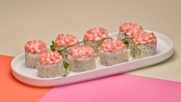 Ролл  запеченный Лава-лава