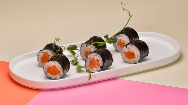 Ролл Маки с лососем