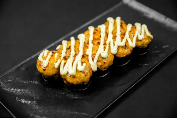 Ролл цезарь запеченный