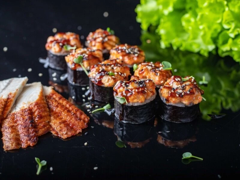 Тартар с угрем