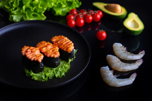 Гункан Креветка спайси