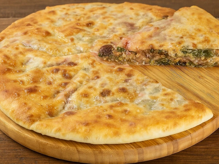 Осетинский пирог с сыром и зеленью Цахараджын 1кг