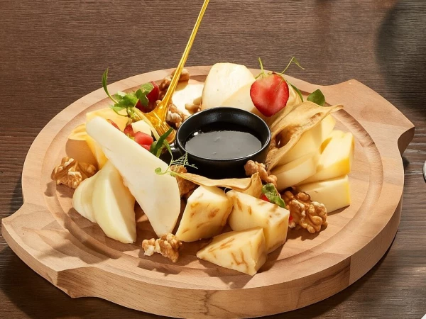 Сырная тарелка 