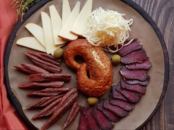 Ассорти мясо-сыр