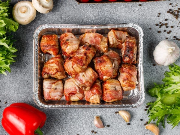 Вырезка в беконе