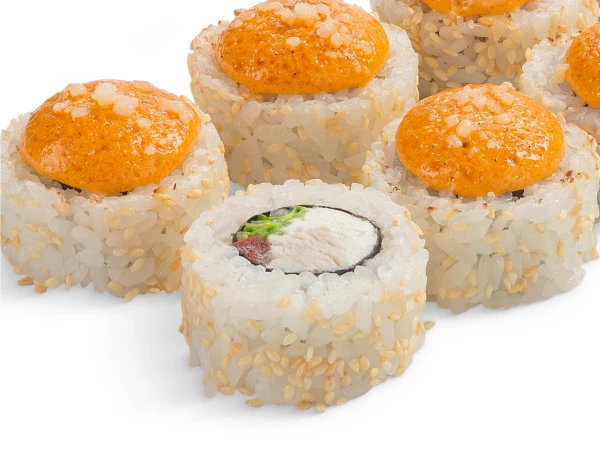 Ролл Хоккайдо с белым соусом