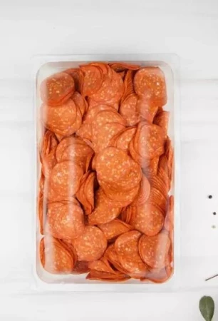 Нарезка колбаса Pepperoni №1 с/к зам. ГМС 1кг. (22)