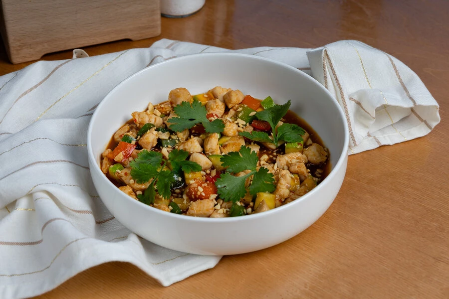 Курица Гунбао