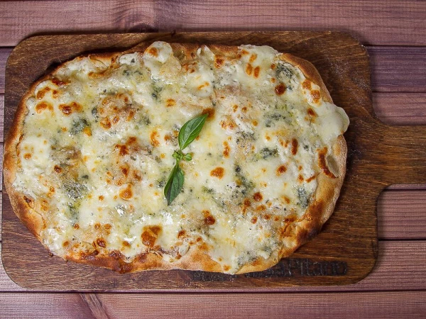 Пицца Кватро Формаджи