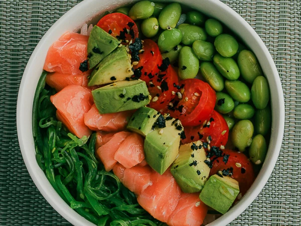 Боул с лососем