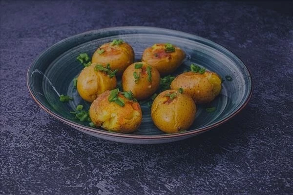 Картофель молодой