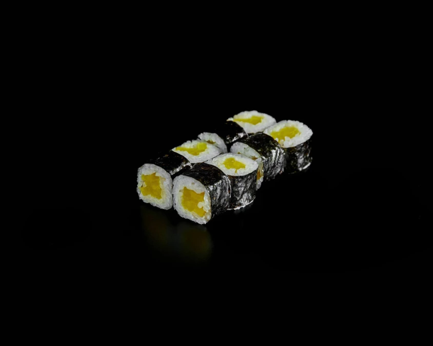 Маки с Такуаном