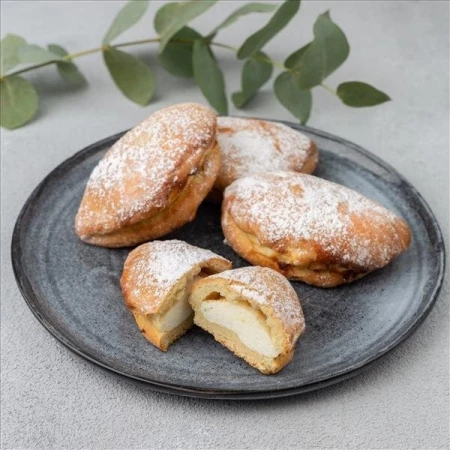 Лакомка с творогом