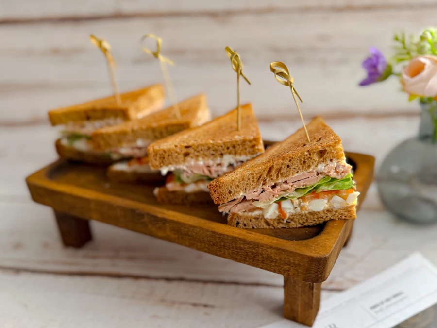 Мини-сэндвичи с тунцом