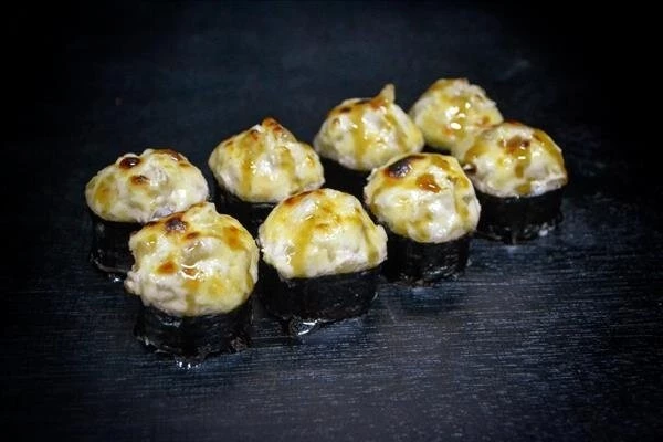 ролл Запеченный с морским окунем