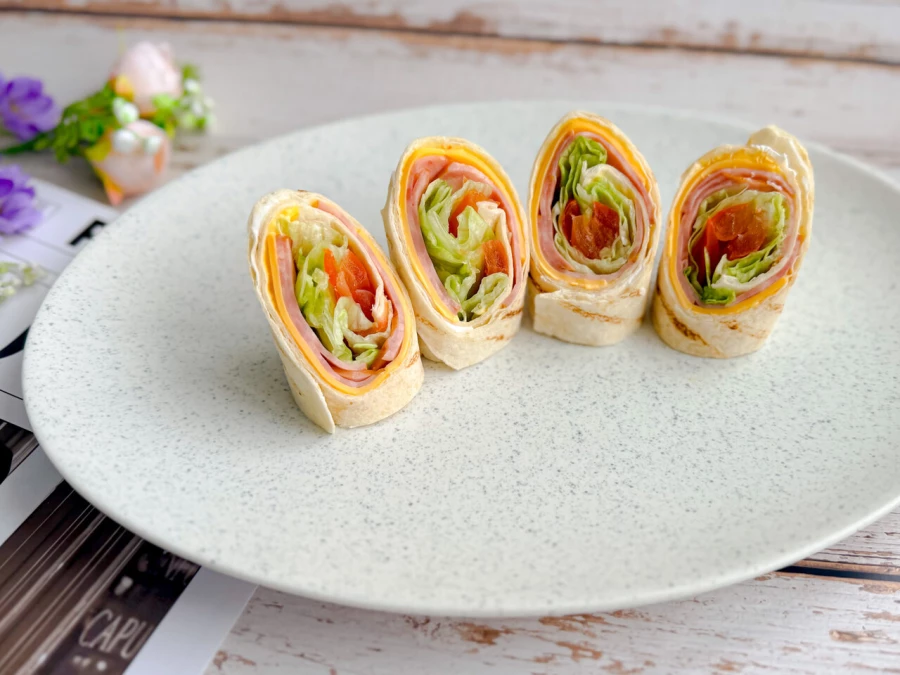 Сэндвич-роллы с ветчиной и сыром