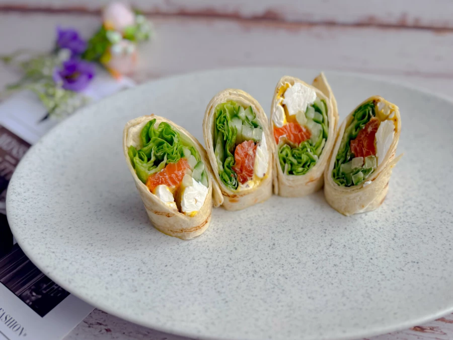 Сэндвич-роллы с лососем