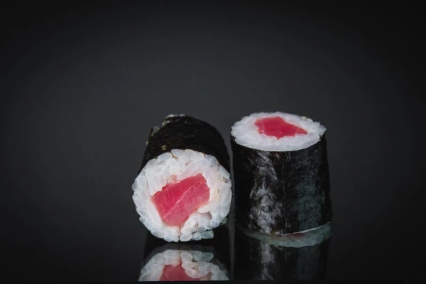 Маки-ролл с тунцом