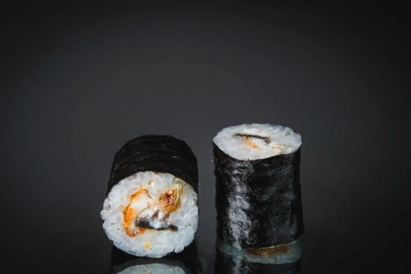 Маки-ролл с угрем