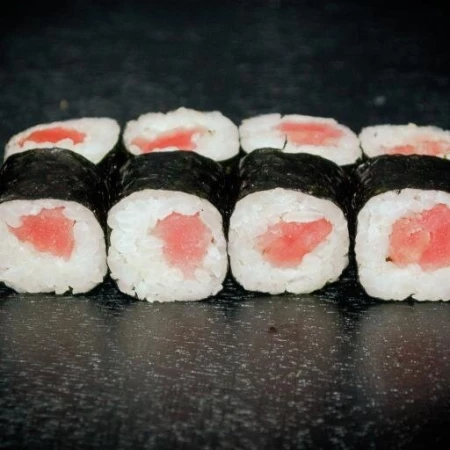 Маки-ролл с тунцом